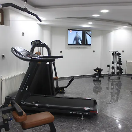 Отель Grand Serenay