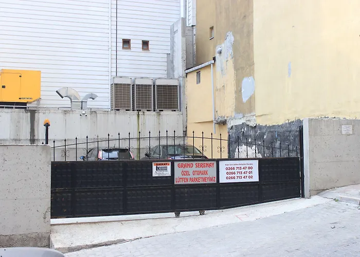 Grand Serenay Отель