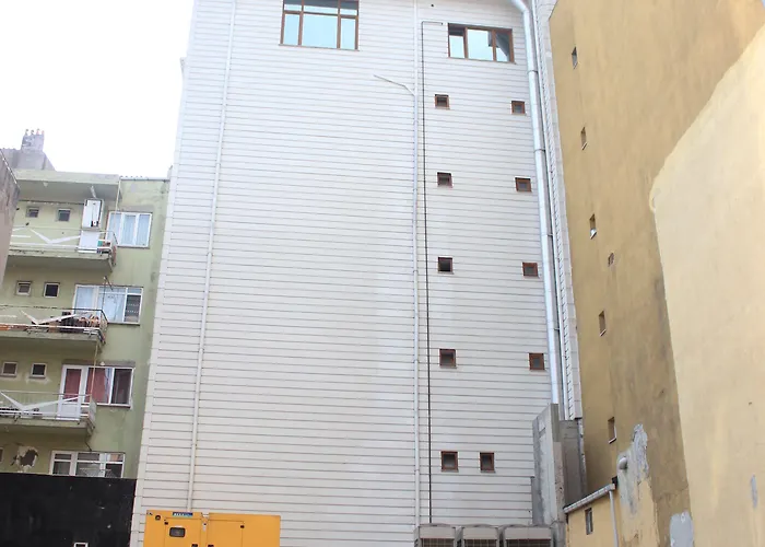 Отель Grand Serenay 3*