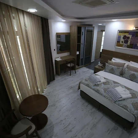Grand Serenay بانديرما