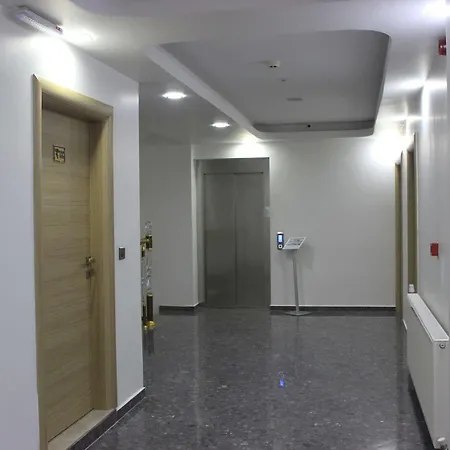 Hotel Grand Serenay